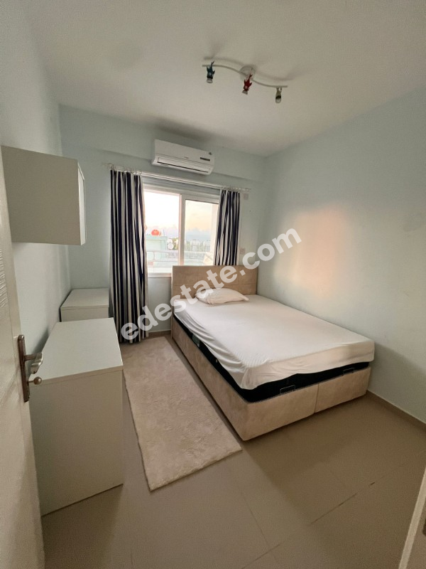 Gazimağusa Gülseren'de Full Eşyalı Asansörlü SATILIK 2+1 PENTHOUSE