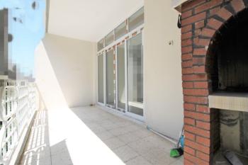 Elmas’tan Forum Civarı Geniş Metraj Asansörlü 3+1