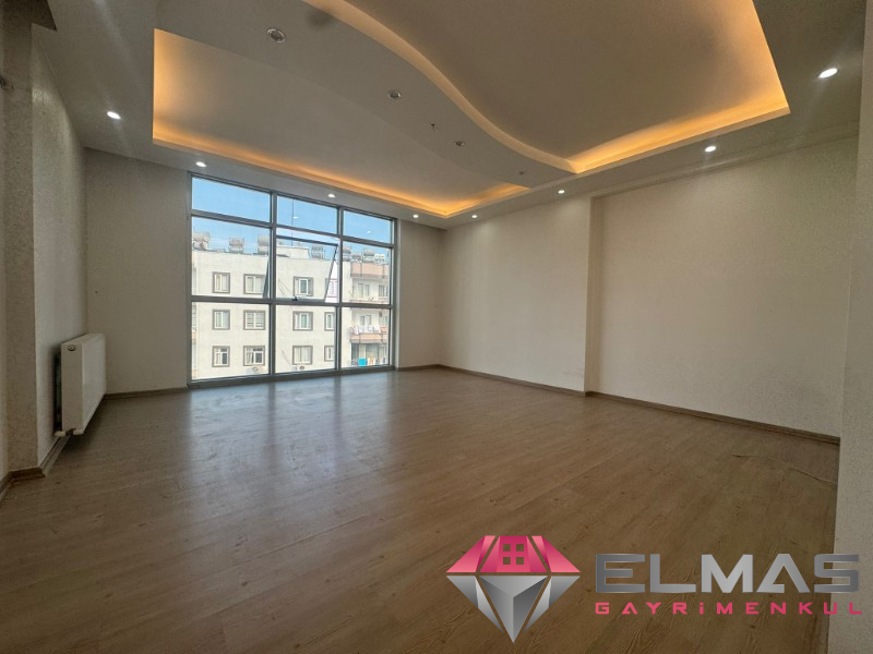 Elmas’tan Akdeniz Mah. Tek Blok Site İçi Jeneratörlü 3+1