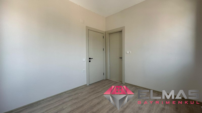 Elmas’tan Batıkent’te Merkezi Konumlu Doğalgazlı Sıfır 1+1