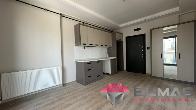 Elmas’tan Batıkent’te Merkezi Konumlu Doğalgazlı Sıfır 1+1