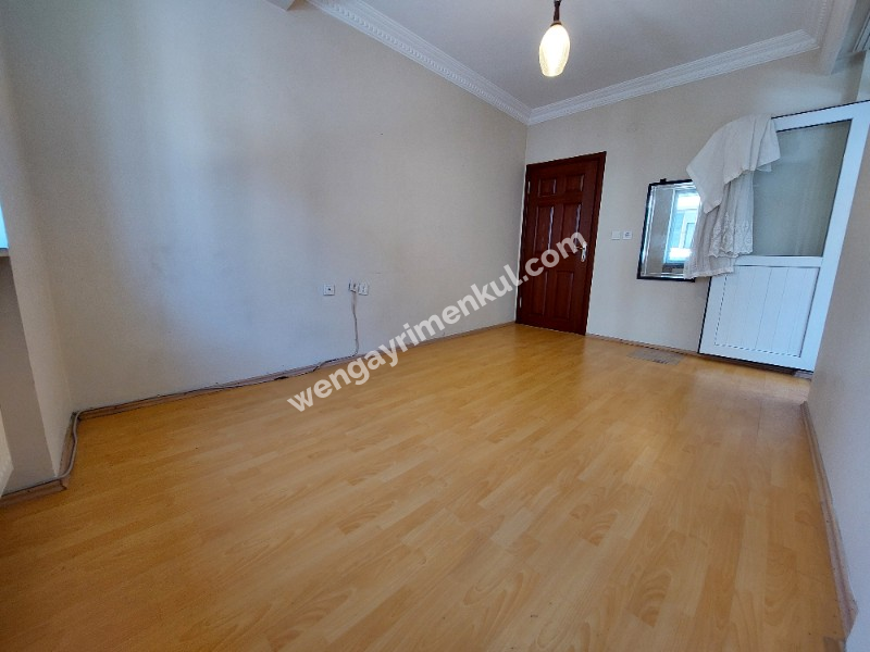 WEN BERKAN GÜLER'DEN G.O.P MEYDANA YAKIN 3+1 120m2 1.KAT KİRALIK