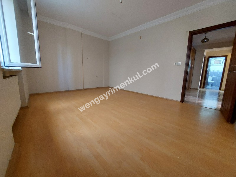 WEN BERKAN GÜLER'DEN G.O.P MEYDANA YAKIN 3+1 120m2 1.KAT KİRALIK