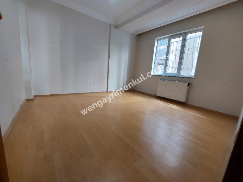WEN BERKAN GÜLER'DEN G.O.P MEYDANA YAKIN 3+1 120m2 1.KAT KİRALIK