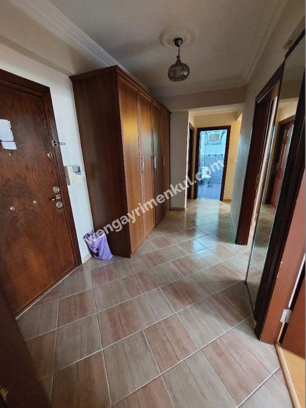 WEN BERKAN GÜLER'DEN G.O.P MEYDANA YAKIN 3+1 120m2 1.KAT KİRALIK
