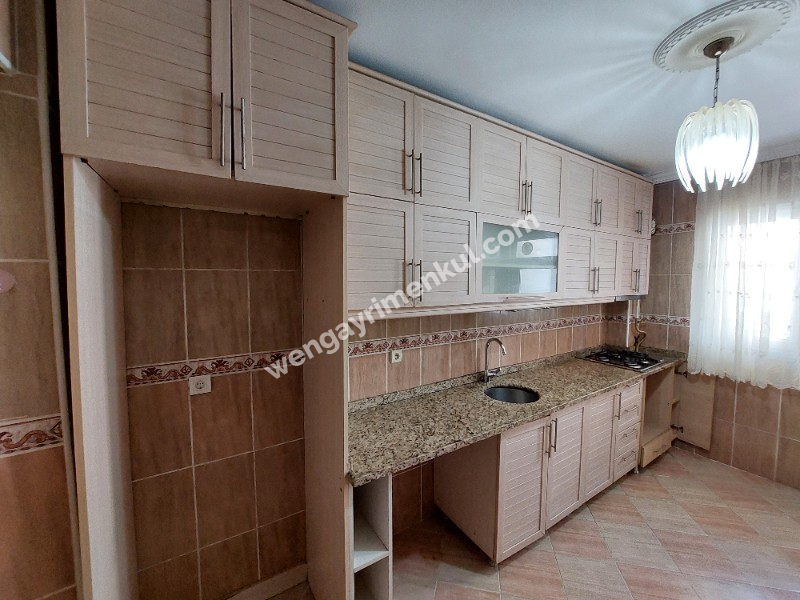 WEN BERKAN GÜLER'DEN G.O.P MEYDANA YAKIN 3+1 120m2 1.KAT KİRALIK