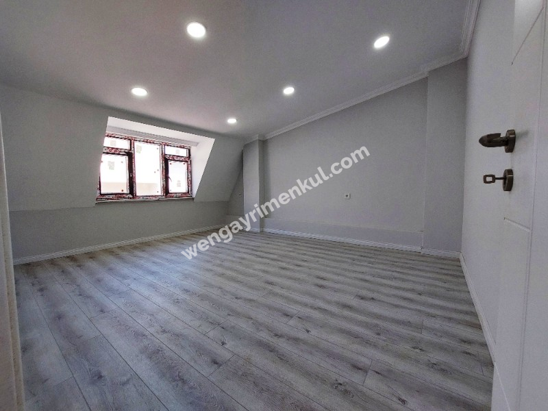 WEN BERKAN GÜLER'DEN YILDIRIM'DA 5+2 230 m2 ASANSÖRLÜ YÜKSEK TAVANLI SIFIR