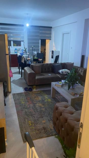 LEFKOŞA HAMİTKÖYDE SATILIK 2 + 1 ZEMİNKAT DAİRE 