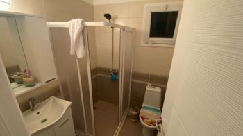 LEFKOŞA HAMİTKÖYDE SATILIK 2 + 1 ZEMİNKAT DAİRE 