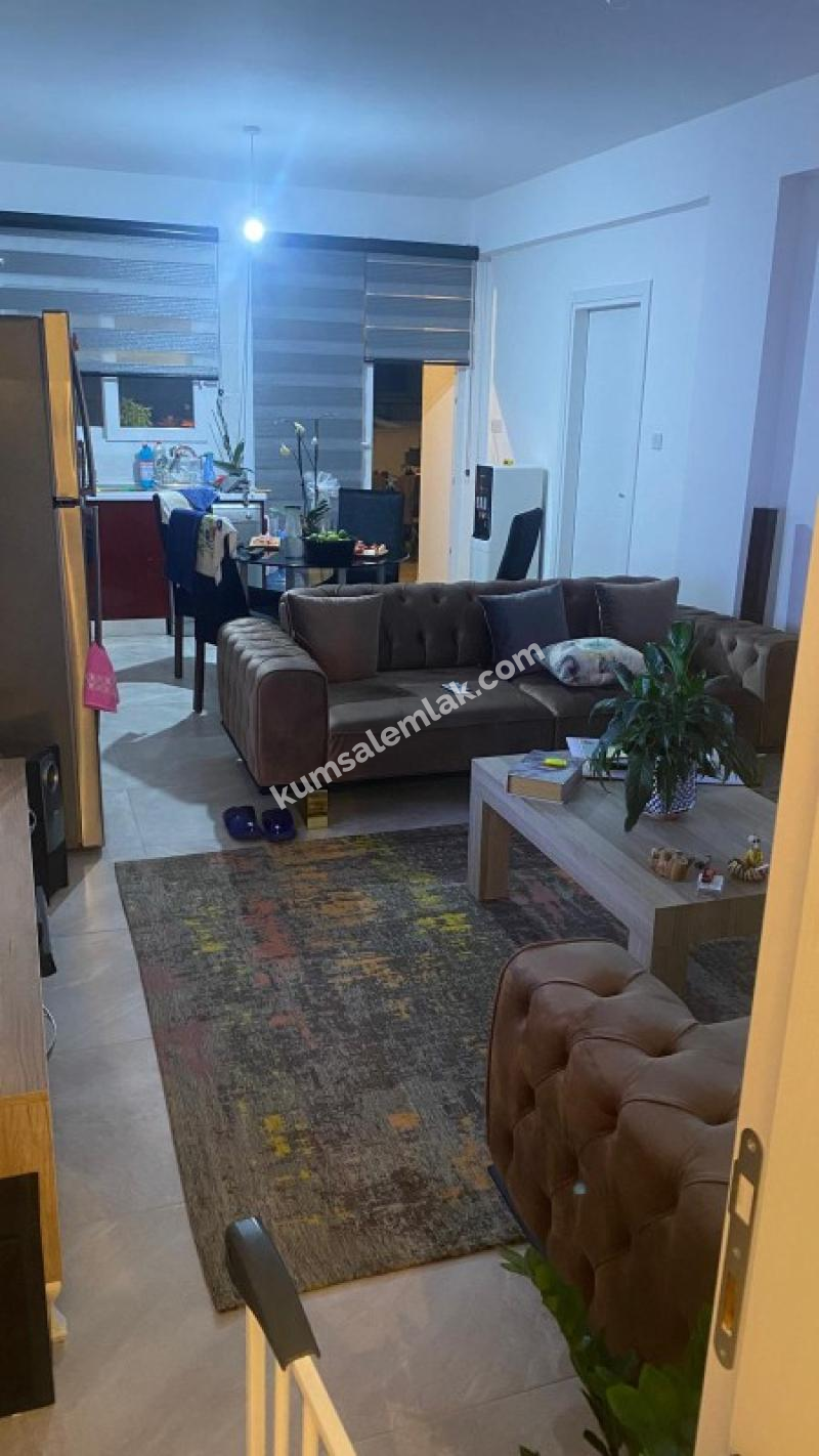 LEFKOŞA HAMİTKÖYDE SATILIK 2 + 1 ZEMİNKAT DAİRE 