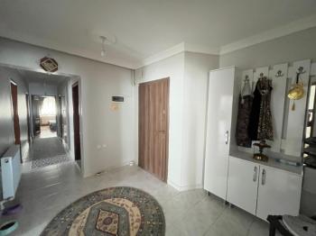 EMLAK HABERCİSİ 'NDEN MUDANYA GÜZELYALI EĞİTİM MAHALLESİ'NDE OTOPARKLI SİTEDE SATILIK 140 M2 NET GENİŞ FERAH 3+1 DAİRE