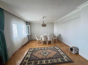EMLAK HABERCİSİ 'NDEN MUDANYA GÜZELYALI EĞİTİM MAHALLESİ'NDE OTOPARKLI SİTEDE SATILIK 140 M2 NET GENİŞ FERAH 3+1 DAİRE
