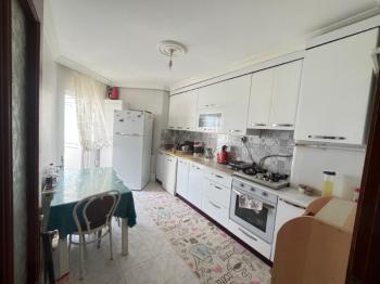 EMLAK HABERCİSİ 'NDEN MUDANYA GÜZELYALI EĞİTİM MAHALLESİ'NDE OTOPARKLI SİTEDE SATILIK 140 M2 NET GENİŞ FERAH 3+1 DAİRE