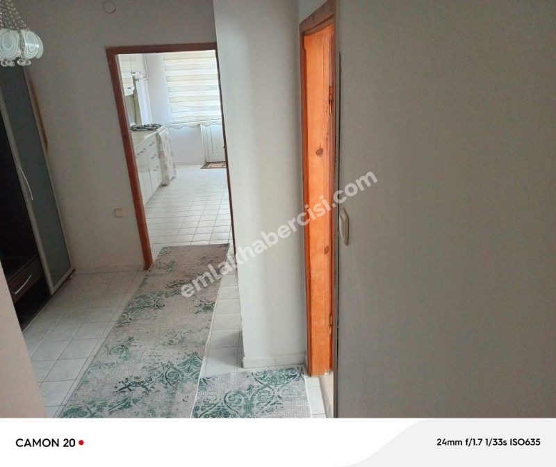 EMLAK HABERCİSİ 'NDEN MUDANYA TARİHİ GİRİT MAHALLESİNDE ASANSÖRLÜ BİNADA EŞYALI KİRALIK 2+1 ARA KAT DAİRE