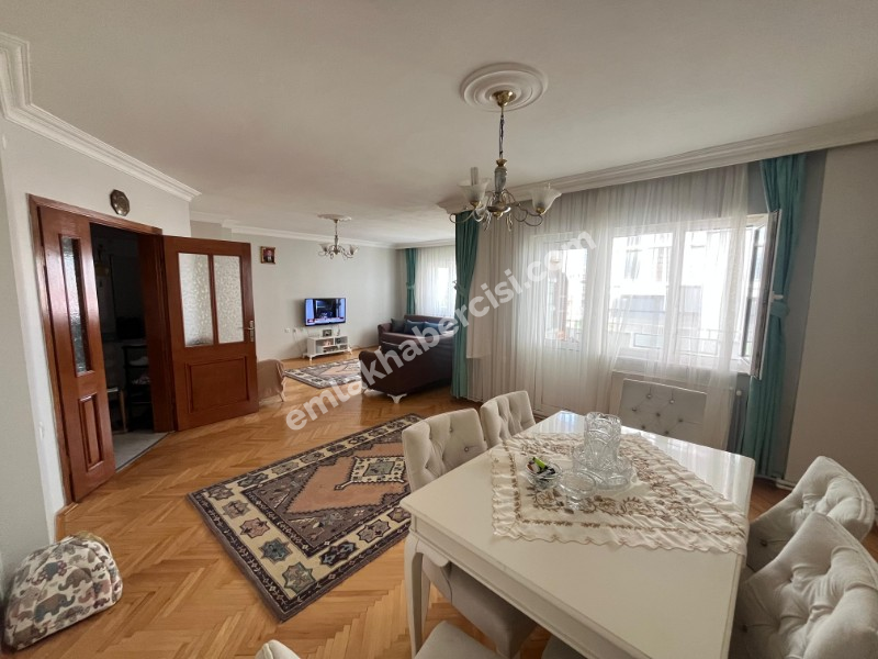 EMLAK HABERCİSİ 'NDEN MUDANYA GÜZELYALI EĞİTİM MAHALLESİ'NDE OTOPARKLI SİTEDE SATILIK 140 M2 NET GENİŞ FERAH 3+1 DAİRE