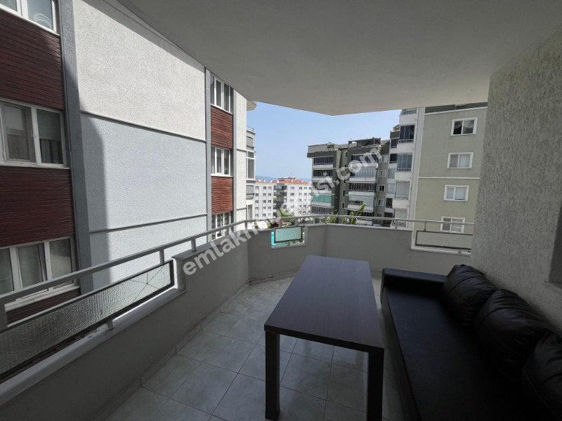 EMLAK HABERCİSİ 'NDEN MUDANYA GÜZELYALI EĞİTİM MAHALLESİ'NDE OTOPARKLI SİTEDE SATILIK 140 M2 NET GENİŞ FERAH 3+1 DAİRE
