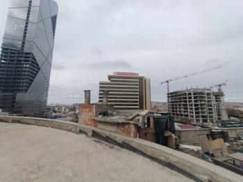 DEEP'TEN ANKARA'DA CADDE ÜZERİNDE YATIRIMLIK DÜKKAN