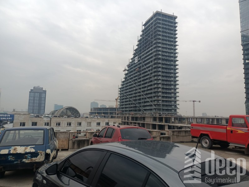 DEEP'TEN ANKARA'DA CADDE ÜZERİNDE YATIRIMLIK DÜKKAN