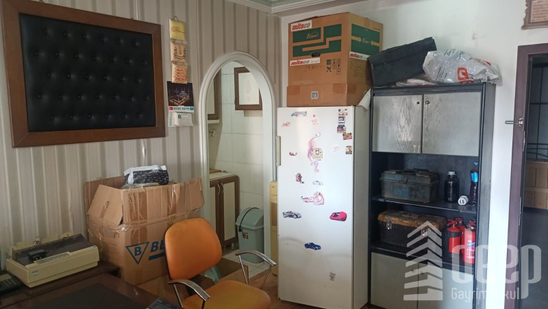 DEEP'TEN ANKARA'DA CADDE ÜZERİNDE YATIRIMLIK DÜKKAN