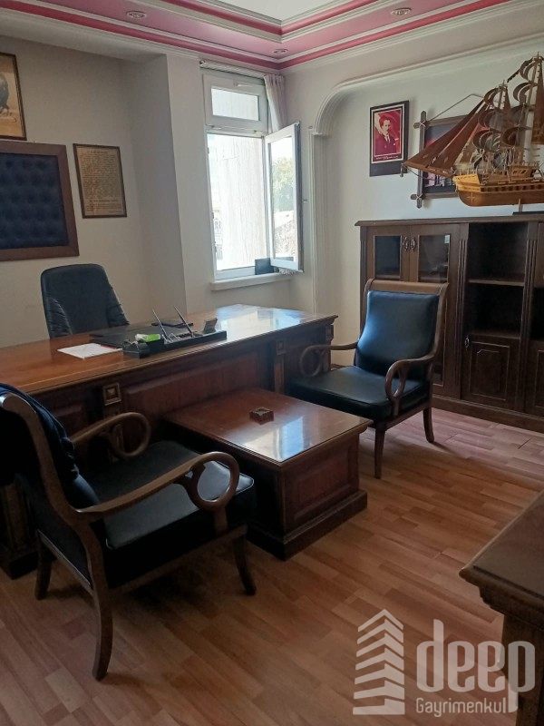 DEEP'TEN ANKARA'DA CADDE ÜZERİNDE YATIRIMLIK DÜKKAN