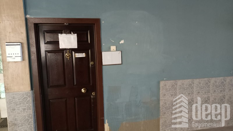 DEEP'TEN ANKARA'DA CADDE ÜZERİNDE YATIRIMLIK DÜKKAN