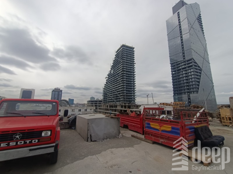 DEEP'TEN ANKARA'DA CADDE ÜZERİNDE YATIRIMLIK DÜKKAN