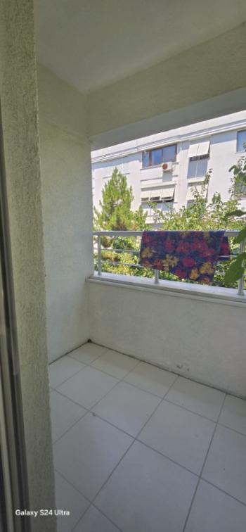 KİRALIK 3+1 AİLE DAİRESİ | MALTEPE İDEALTEPE’DE | PARKA, DENİZE ve MİNİBÜS YOLUNA YAKIN | SİTE İÇİNDE Сдаётся 3+1 семейная квартира в Малтепе, районе Идеальтепе | Рядом с морем, парком и трассой маршруток | В жилом комплексе