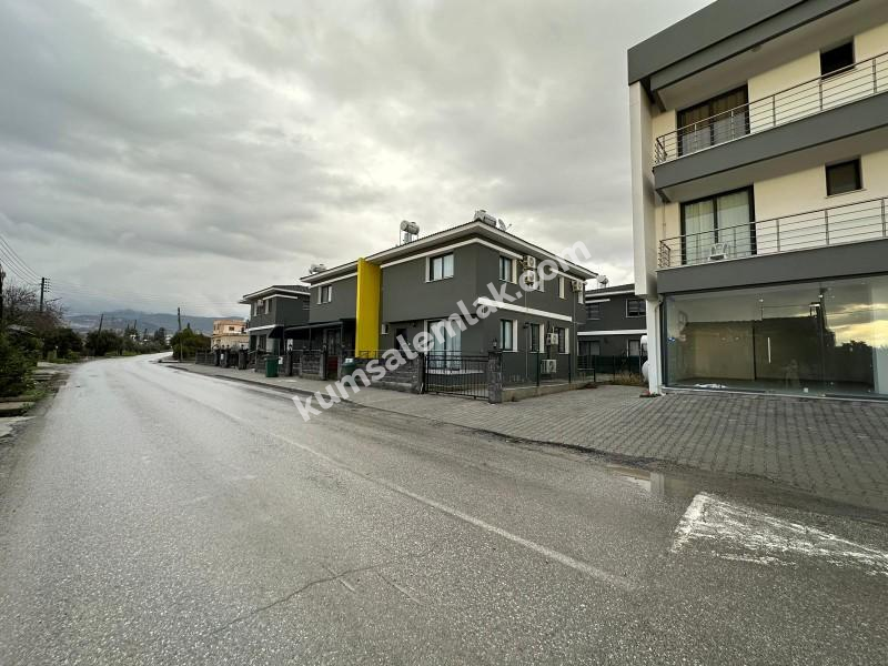 LEFKOŞA DEMİRHAN  ANA CADDE ÜZERİ AYLIK ÖDEMELİ KİRALIK  İŞ YERİ 