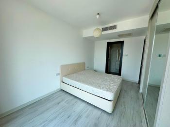 Tek Yetkili Kıbrıs Girne Merkez de Türk Tapulu Havuzlu Perla  Residence da  Satılık 2+1 Residence