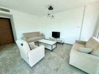 Tek Yetkili Kıbrıs Girne Merkez de Türk Tapulu Havuzlu Perla  Residence da  Satılık 2+1 Residence
