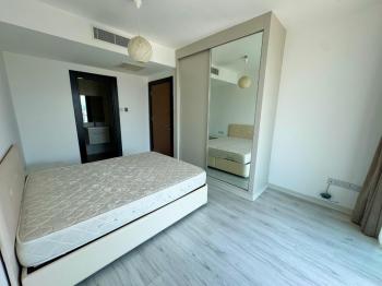 Tek Yetkili Kıbrıs Girne Merkez de Türk Tapulu Havuzlu Perla  Residence da  Satılık 2+1 Residence