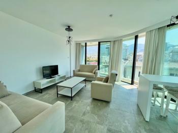 Tek Yetkili Kıbrıs Girne Merkez de Türk Tapulu Havuzlu Perla  Residence da  Satılık 2+1 Residence