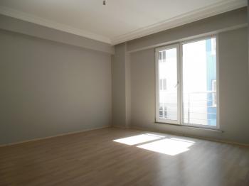ÇORLUDA RESMİ KURUM VE FABRİKA SERVİS GÜZERGAHINDA 3+1 KİRALIK DAİRE 