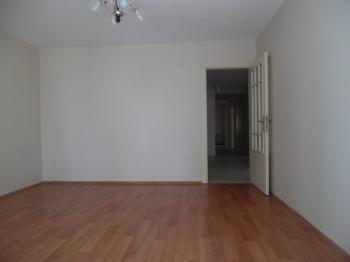 ÇORLU VERGİ DAİRESİ YAKININDA 4+1 KİRALIK DAİRE 