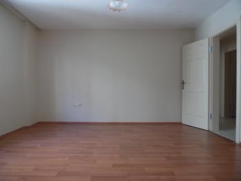 ÇORLU VERGİ DAİRESİ YAKININDA 4+1 KİRALIK DAİRE 