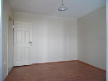 ÇORLU VERGİ DAİRESİ YAKININDA 4+1 KİRALIK DAİRE 