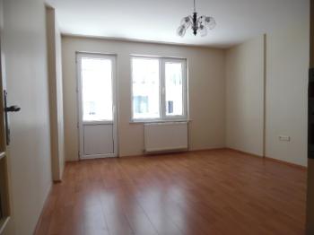 ÇORLU VERGİ DAİRESİ YAKININDA 4+1 KİRALIK DAİRE 