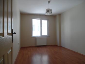ÇORLU VERGİ DAİRESİ YAKININDA 4+1 KİRALIK DAİRE 
