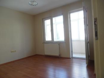 ÇORLU VERGİ DAİRESİ YAKININDA 4+1 KİRALIK DAİRE 