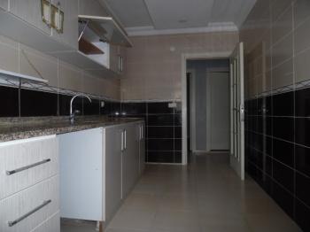 ÇORLUDA FABRİKA SERVİS DURAKLARINA YAKIN 2+1 İSKANLI DAİRE 