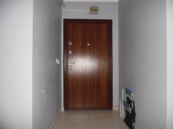 ÇORLUDA FABRİKA SERVİS DURAKLARINA YAKIN 2+1 İSKANLI DAİRE 