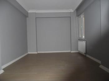 ÇORLUDA FABRİKA SERVİS DURAKLARINA YAKIN 2+1 İSKANLI DAİRE 