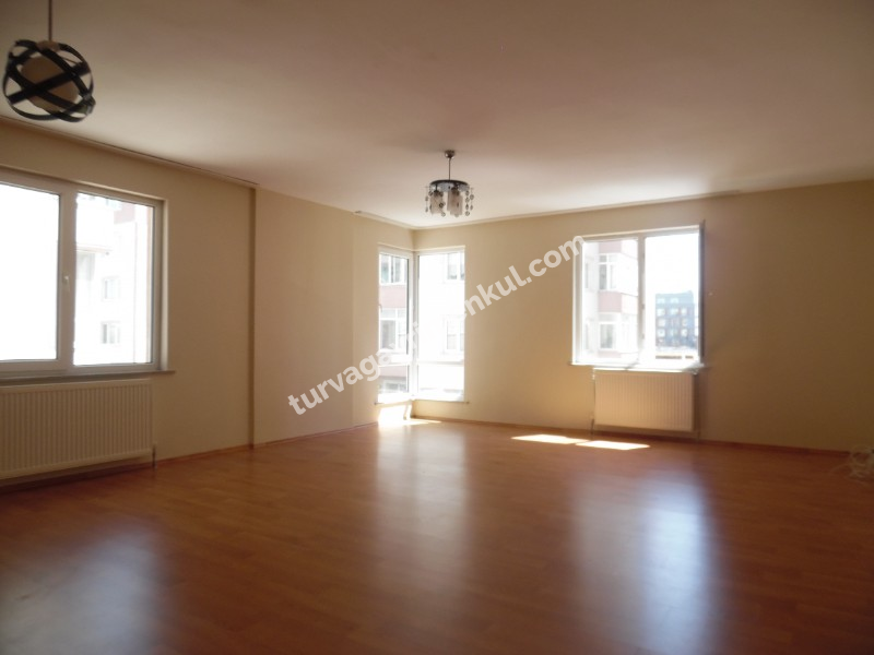 ÇORLU VERGİ DAİRESİ YAKININDA 4+1 KİRALIK DAİRE 