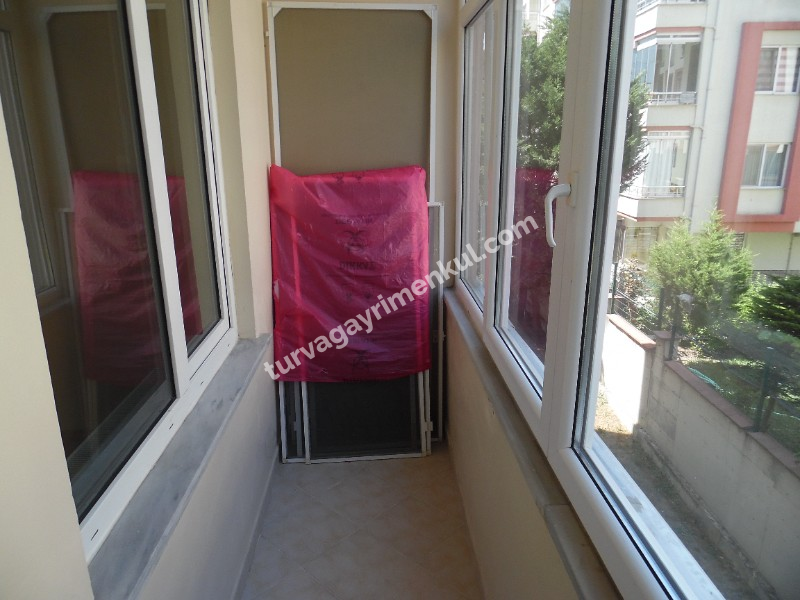 ÇORLU VERGİ DAİRESİ YAKININDA 4+1 KİRALIK DAİRE 