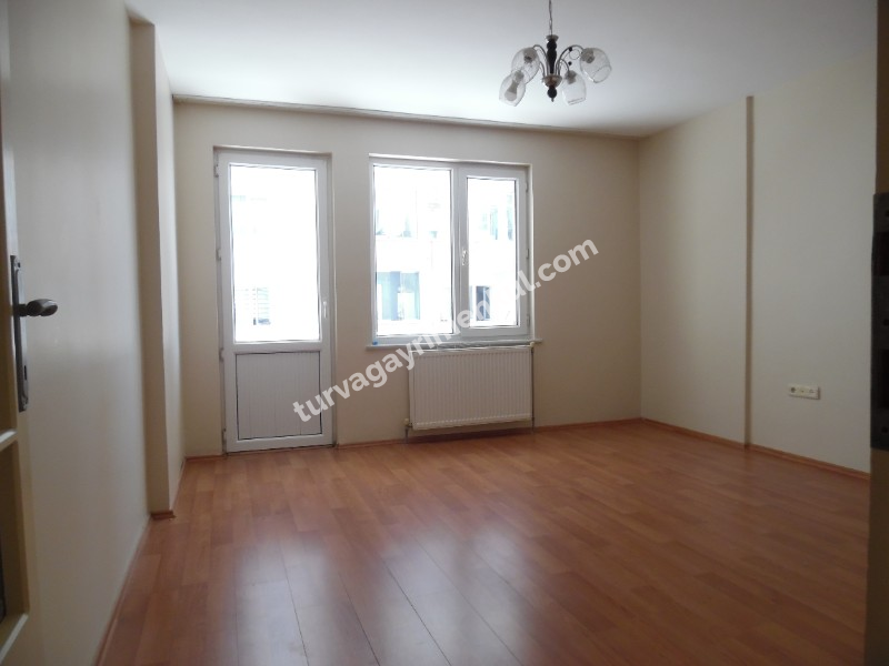 ÇORLU VERGİ DAİRESİ YAKININDA 4+1 KİRALIK DAİRE 
