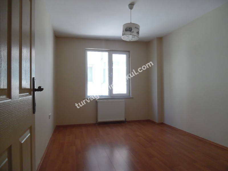 ÇORLU VERGİ DAİRESİ YAKININDA 4+1 KİRALIK DAİRE 