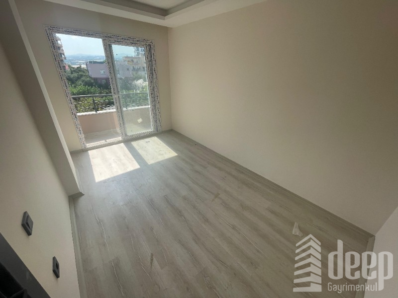 DEEP'TEN ERDEMLİ KOYUNCUDA KİRALIK DAİRE