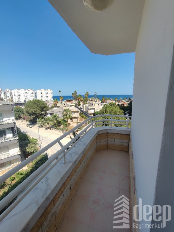 DEEP'TEN DENİZ MANZARALI FULL EŞYALI 3+1