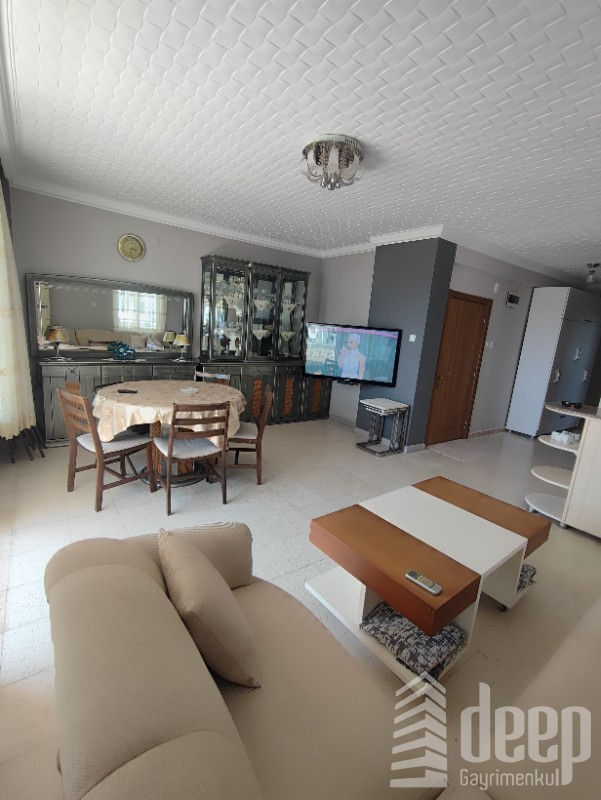 DEEP'TEN DENİZ MANZARALI FULL EŞYALI 3+1