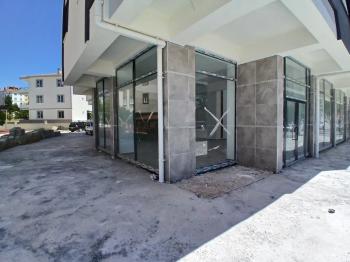 GÜVENAY - ÇORUM Cemilbey Caddesi Üzeri'nde Köşe Başı Kiralık Dükkan!